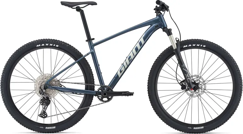 2021 Giant Talon 0 29in Mountain Bike in Blue