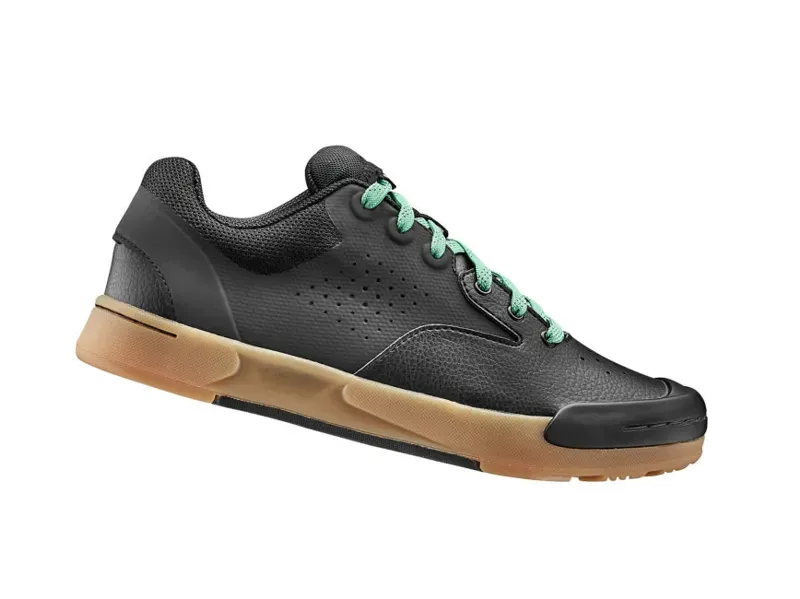 2020 Liv Shuttle Flat Off-Road Shoes in Black