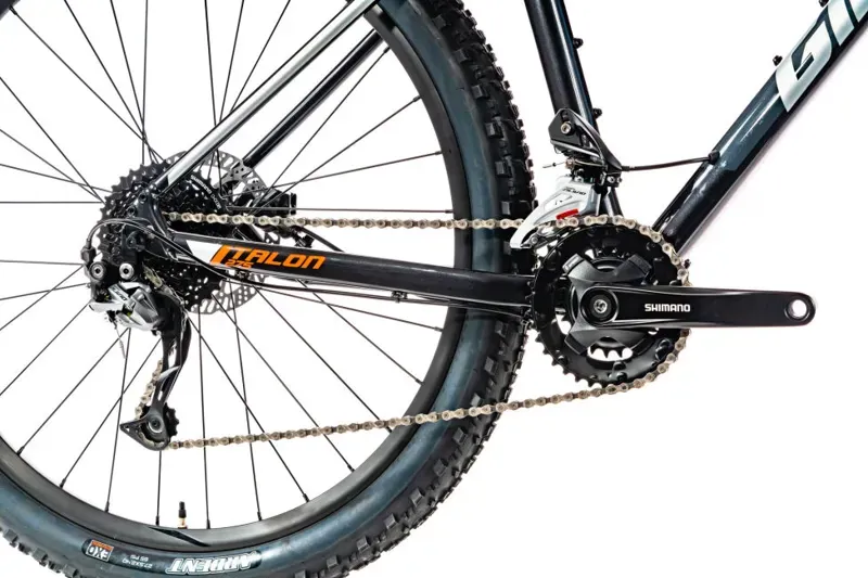 2020 Giant Talon 2 Hardtail Mountain Bike in Black-2