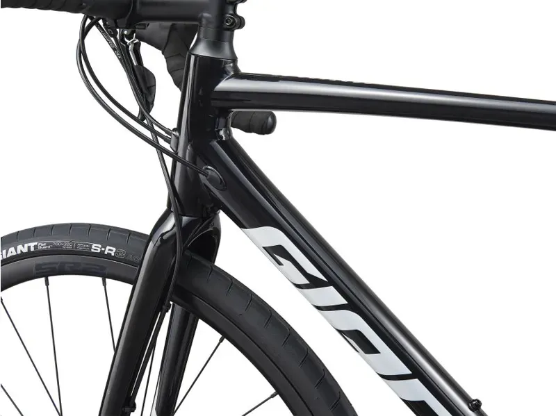 2021 Giant Contend AR 3 Disc Road Bike in Black