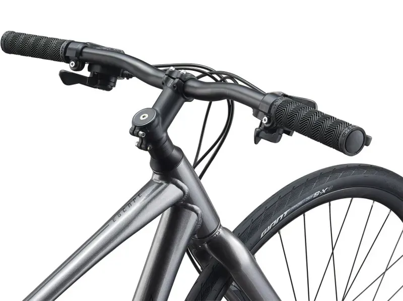 2021 Giant Escape 3 Disc Hybrid Bike in Silver-4
