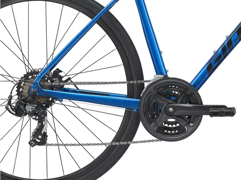 2021 Giant Escape 3 Disc Hybrid Bike in Blue -2
