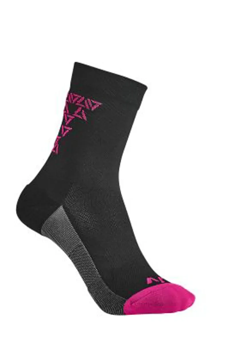 2019 Liv Energize Socks in Black