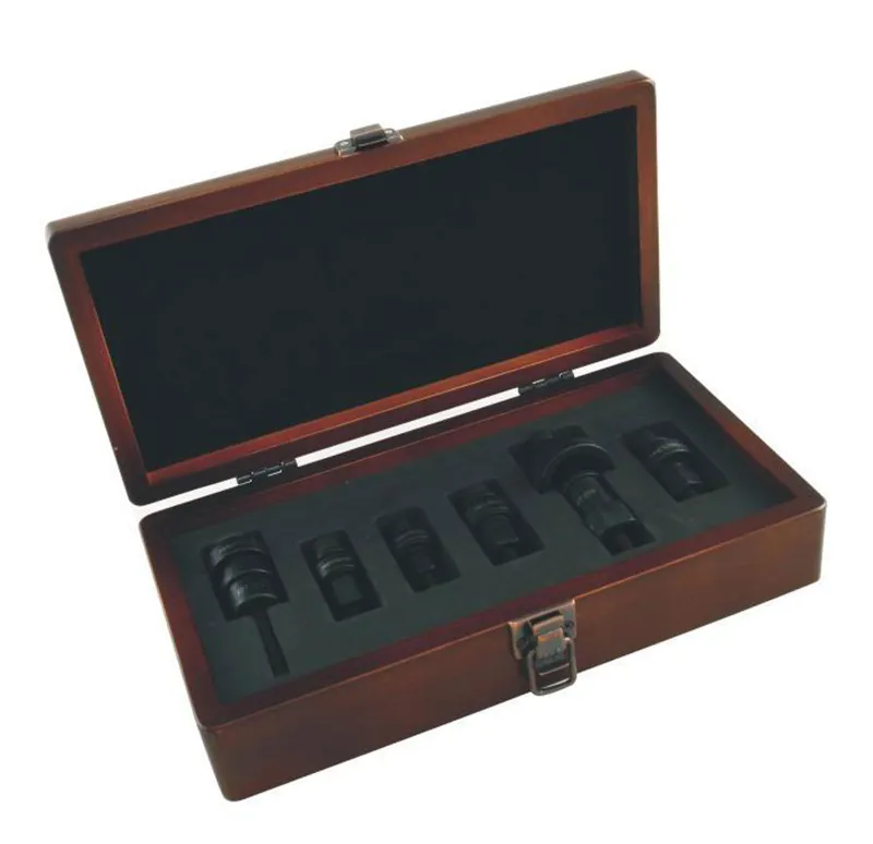 2020 Giant Maestro Bearing Service 6+1 Tool Kit in Black