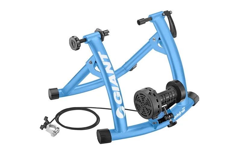 2020 Giant Cyclotron Mag Turbo Trainer in Light Blue